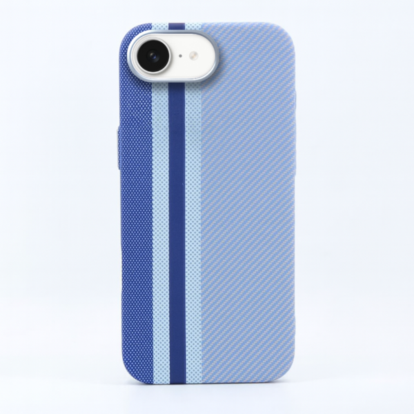 LindeCovers iPhone 16e Carbon Cover - MagSafe Kompatibel 06 Blue Stripes
