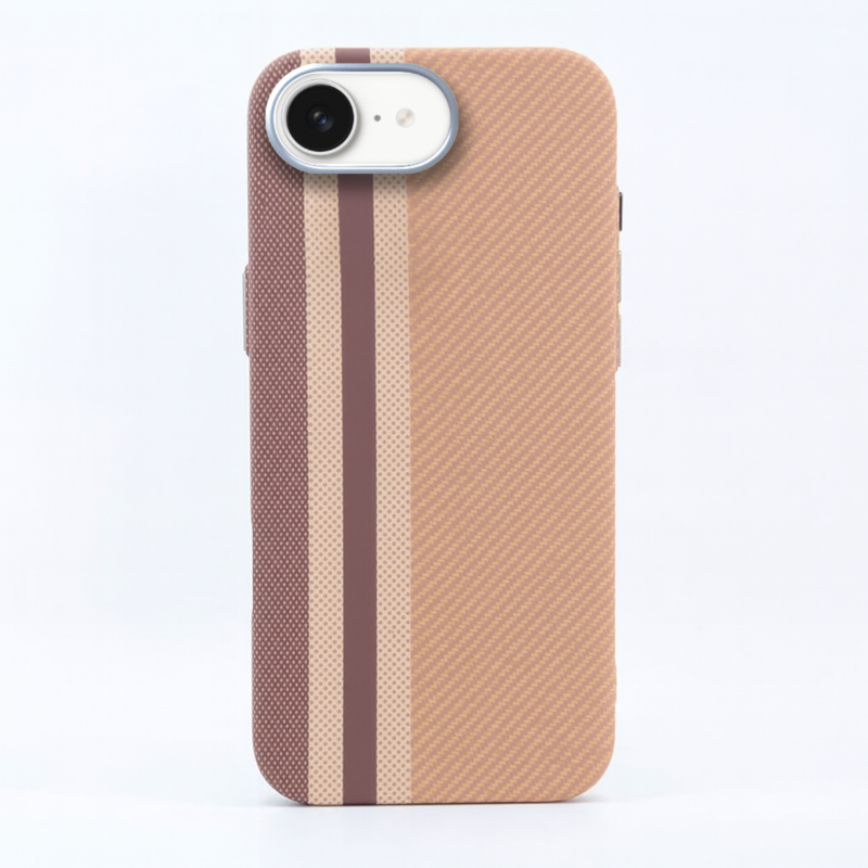 LindeCovers iPhone 16e Carbon Cover - MagSafe Kompatibel 07 Light Stripes LindeCovers iPhone 16e Carbon Cover - MagSafe Kompatibel 07 Light Stripes