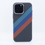 LindeCovers iPhone 15 Pro Max Carbon Cover - MagSafe Kompatibel 04 Colorful Stripes