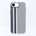 LindeCovers iPhone 16e Carbon Cover - MagSafe Kompatibel 05 Grey Stripes LindeCovers iPhone 16e Carbon Cover - MagSafe Kompatibel 05 Grey Stripes