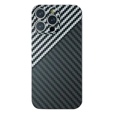 LindeCovers iPhone 15 Pro Carbon Cover